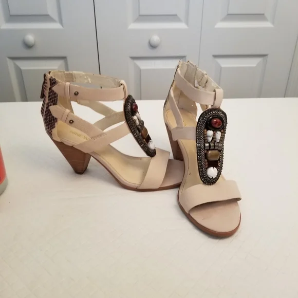 Nine West 3 In Wedge Heels Size 6.5M Leather Uppers With Beads Flaw Lining - Picture 4 of 12